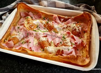 Clătită uriașă aperitiv cu șuncă, smântână și cașcaval – la cuptor Clătită uriașă aperitiv, cu șuncă, smântână și cașcaval - la cuptor reteta savori urbane