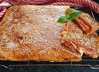 Mattonella Palermitana rețeta de pizza umplută sau plăcintă cu șuncă și mozzarella Mattonella Palermitana rețeta de pizza umplută cu șuncă și mozzarella savori urbane