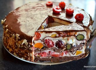 Tort de clătite cu ciocolată, fructe, frișcă și mascarpone sau cremă de brânză – Tort Mozaic Tort de clătite cu ciocolată, fructe, frișcă și mascarpone sau cremă de brânză - Tort Mozaic reteta savori urbane