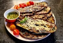 Vinete la grătar sau la tigaie, cu usturoi – rețeta de post sau cu brânză Vinete la grătar sau la tigaie, cu usturoi - rețeta de post sau cu brânză savori urbane