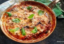 Vinete alla pizzaiola, la tigaie – rețeta italiană de mâncare cu sos de roșii, mozzarella și parmezan Vinete a la pizzaiola, la tigaie - rețeta de vinete rumenite cu sos de roșii și mozzarella savori urbane