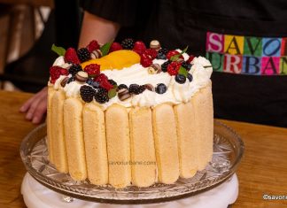 Tort Diplomat cu frișcă naturală, fructe și pișcoturi (fără coacere) – rețeta video autentică Tort Diplomat cu frișcă naturală, fructe și pișcoturi (fără coacere) - rețeta video autentică savori urbane