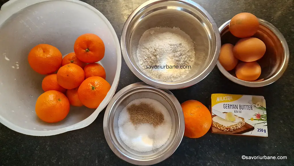 Ingrediente pentru prăjitura răsturnată cu clementine și blat pufos cu portocale
