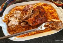 Carne cu varză murată călită, la cuptor – rețeta ardelenească de friptură de porc pe curechi Carne cu varză murată călită, la cuptor - rețeta ardelenească de friptură de porc pe curechi savori urbane