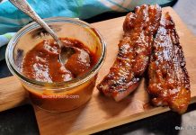 Sos cu cidru de mere și ceapă caramelizată – rețeta de sos BBQ dulce-acrișor-picant pentru cărnuri la grătar, burgeri, fripturi sau legume Sos cu cidru de mere și miere - rețeta de sos BBQ dulce-acrișor pentru cărnuri la grătar, burgeri, fripturi sau legume savori urbane