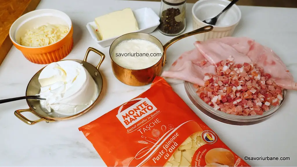 Ingrediente pentru tașche cu smântână și șuncă 