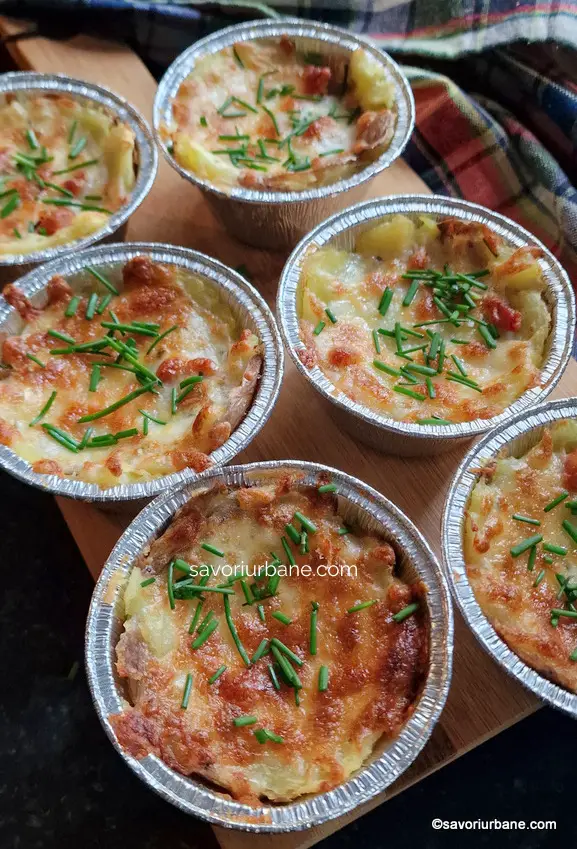 muffins cartofi copti in forme cu kaiser mozzarella