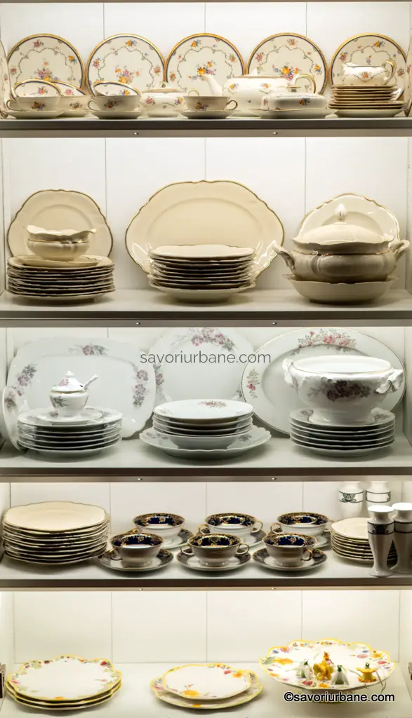 vitrina portelan rosenthal saxa savori urbane