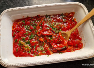 Papacioacă sau lutică – rețeta oltenească de sos usturoiat din ardei copți și roșii Papacioacă sau lutică - rețeta oltenească de sos usturoiat din ardei copți și roșii savori urbane